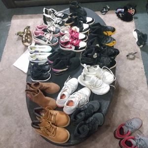 Air Jordans youth and kids sizes..